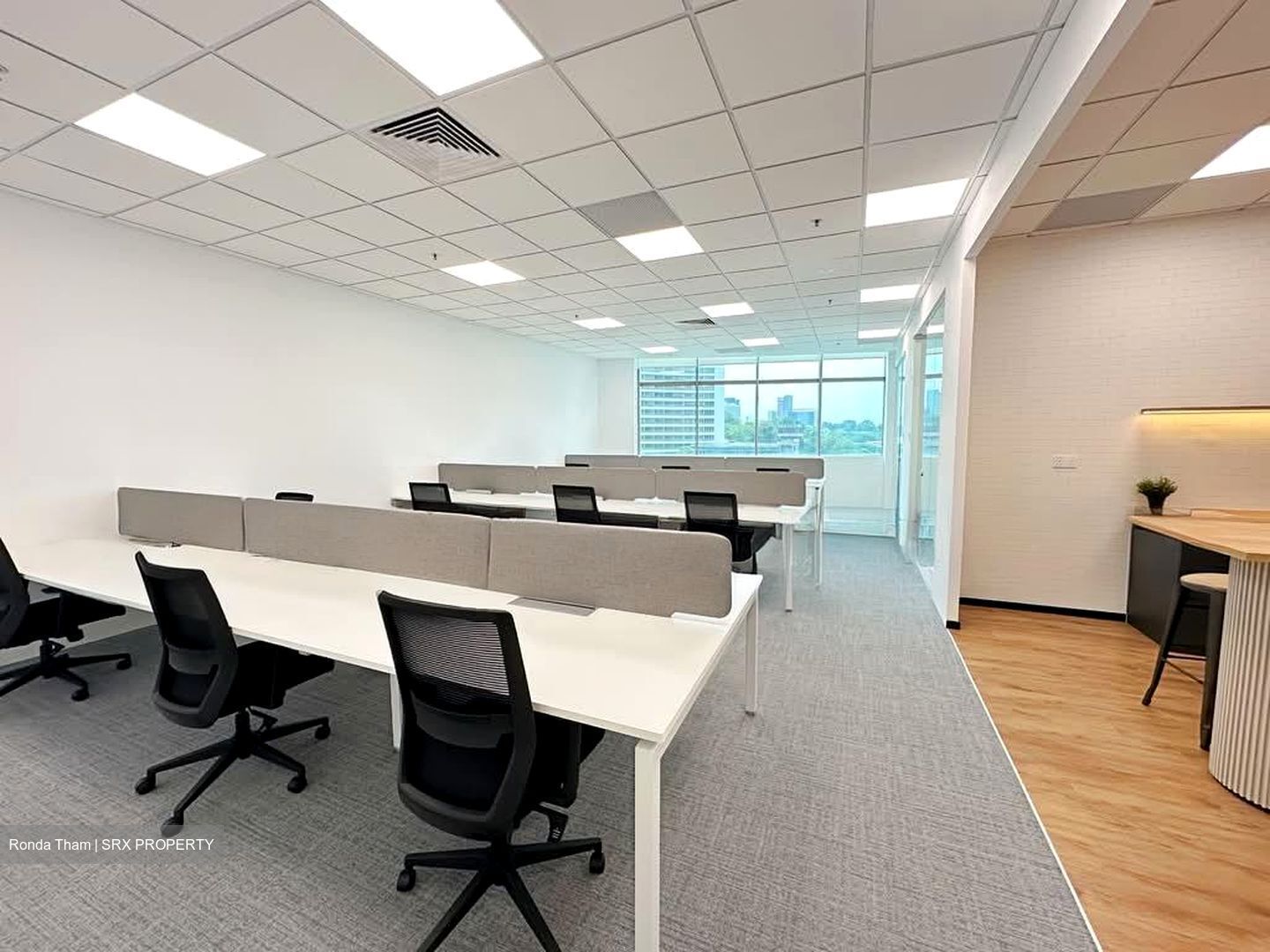 Kings Centre (D3), Office #534425141